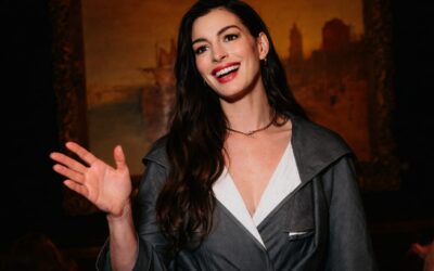 Anne Hathaway a apărut cu șuvițe caramel în timpul celei de a treia sarcini