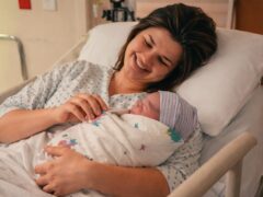 Înjumătățirea costurilor pentru fertilitate ar putea crește de 2,67 ori numărul nașterilor prin reproducere asistată