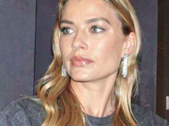 Imaginile cu Margot Robbie în costum de baie alb au strâns până la 7,9 milioane de vizualizări