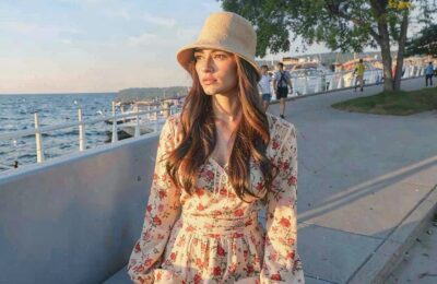 Paris Hilton a apărut brunetă la 45 de ani la Traverse City Cherry Festival