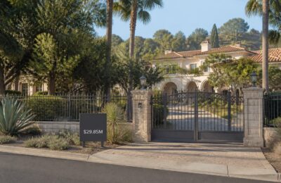 Angelina Jolie și-a pus casa din California la vânzare pentru 29,85 milioane de dolari