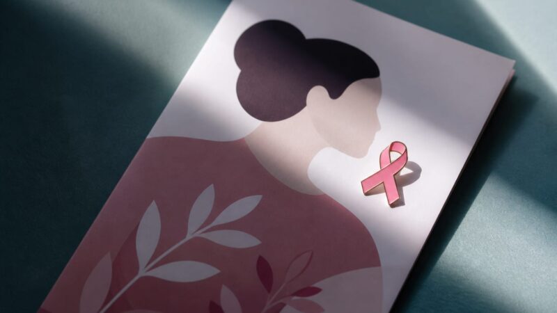 Poveștile de forță ale vedetelor care au înfruntat diagnosticul de cancer