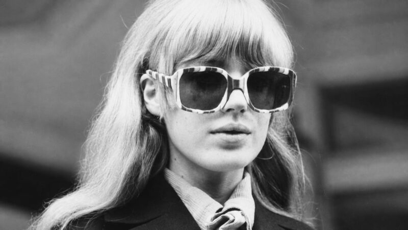 Cum se poartă cele șase coafuri boho ale toamnei, de la bobul ondulat la straturile în stil Farrah Fawcett