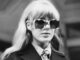 Cum se poartă cele șase coafuri boho ale toamnei, de la bobul ondulat la straturile în stil Farrah Fawcett